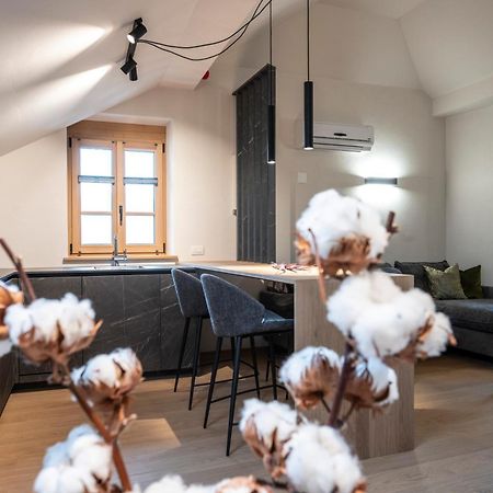 Schmitte Am Sonnenwirtsplatz Eppan In South Tyrol Apartman Appiano Sulla Strada Del Vino Kültér fotó