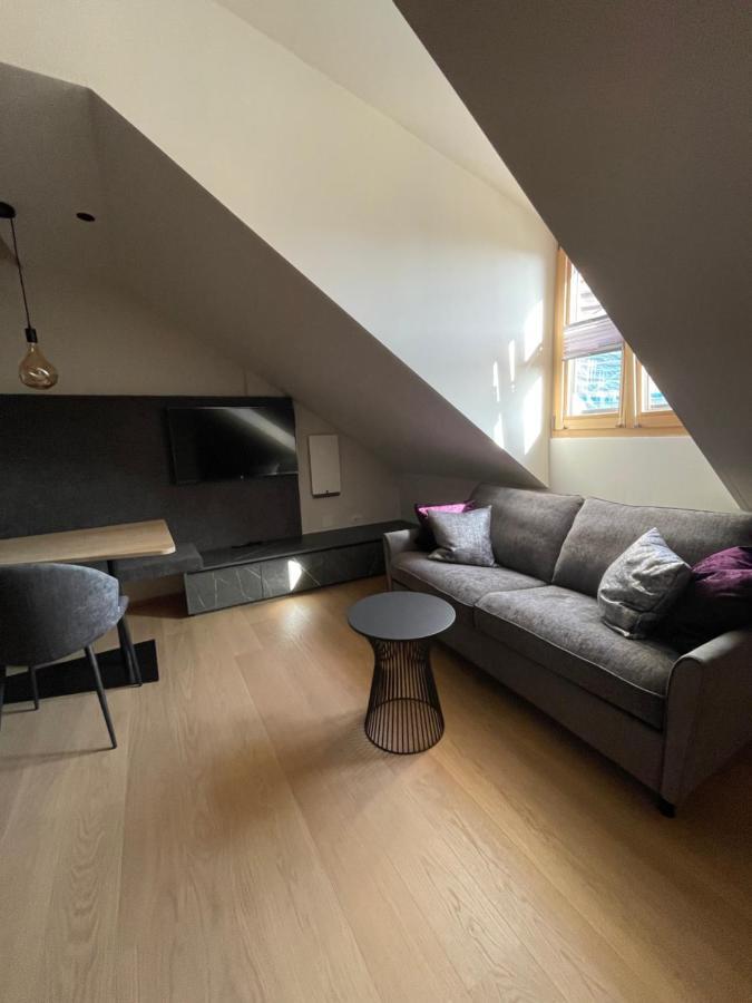 Schmitte Am Sonnenwirtsplatz Eppan In South Tyrol Apartman Appiano Sulla Strada Del Vino Kültér fotó