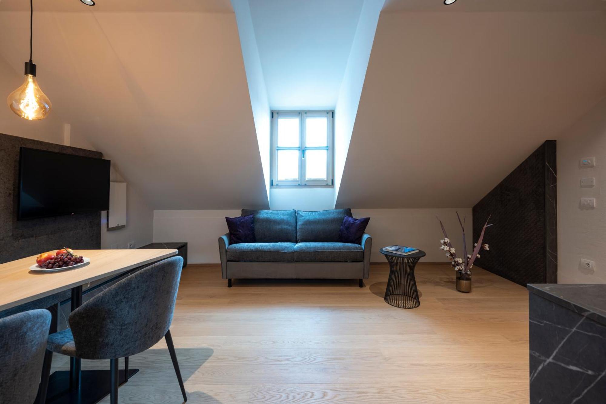 Schmitte Am Sonnenwirtsplatz Eppan In South Tyrol Apartman Appiano Sulla Strada Del Vino Kültér fotó